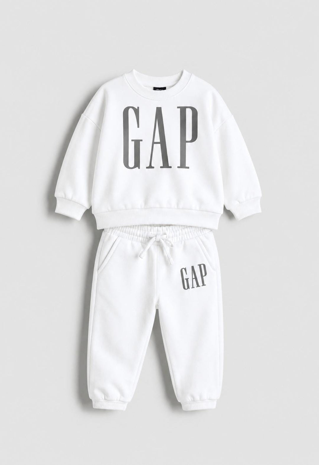 Gap tracksuit set